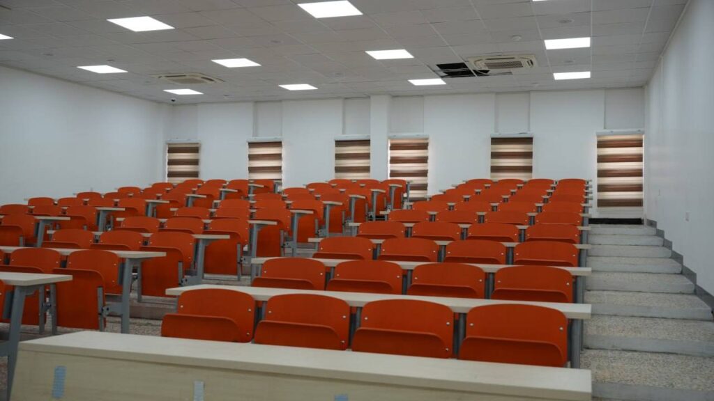 امتحانات المستوى الاول امتحانات المستوى الاول